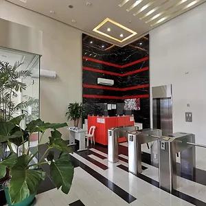 G Square Residences Апарт-отель