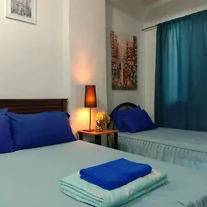 Jen's Manila